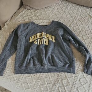 Abercrombie & Fitch Charcoal and Gold Crew Neck Sweater Size Large
